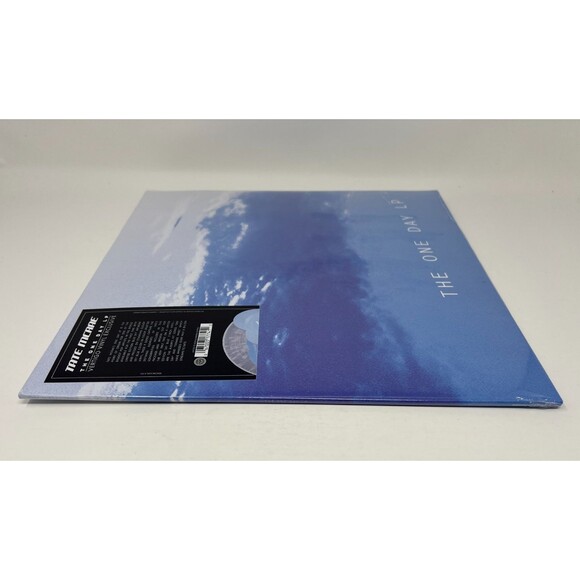 Tate McRae The One Day Blue Sky LP  Blue Heart Vinyl Vertigo Vinyl 529/1000 - Picture 6 of 6